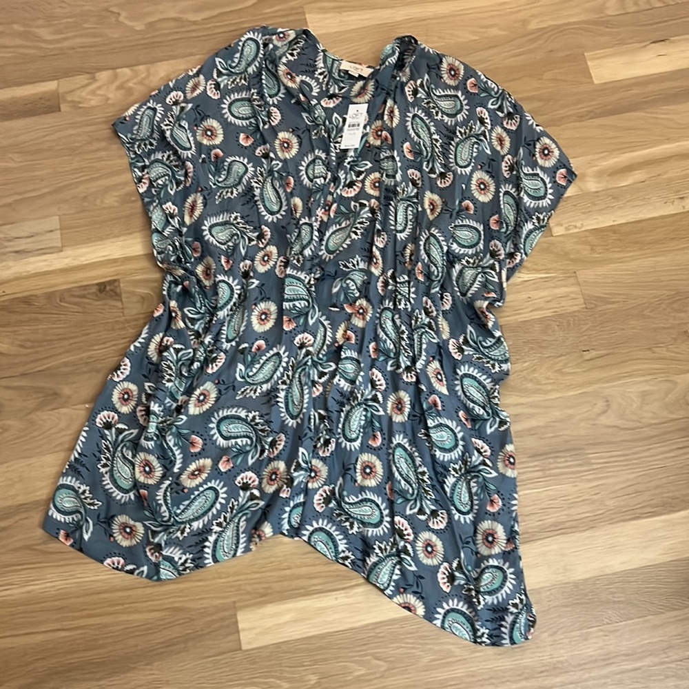 NWT loft outlet kimono - Picture 2 of 4